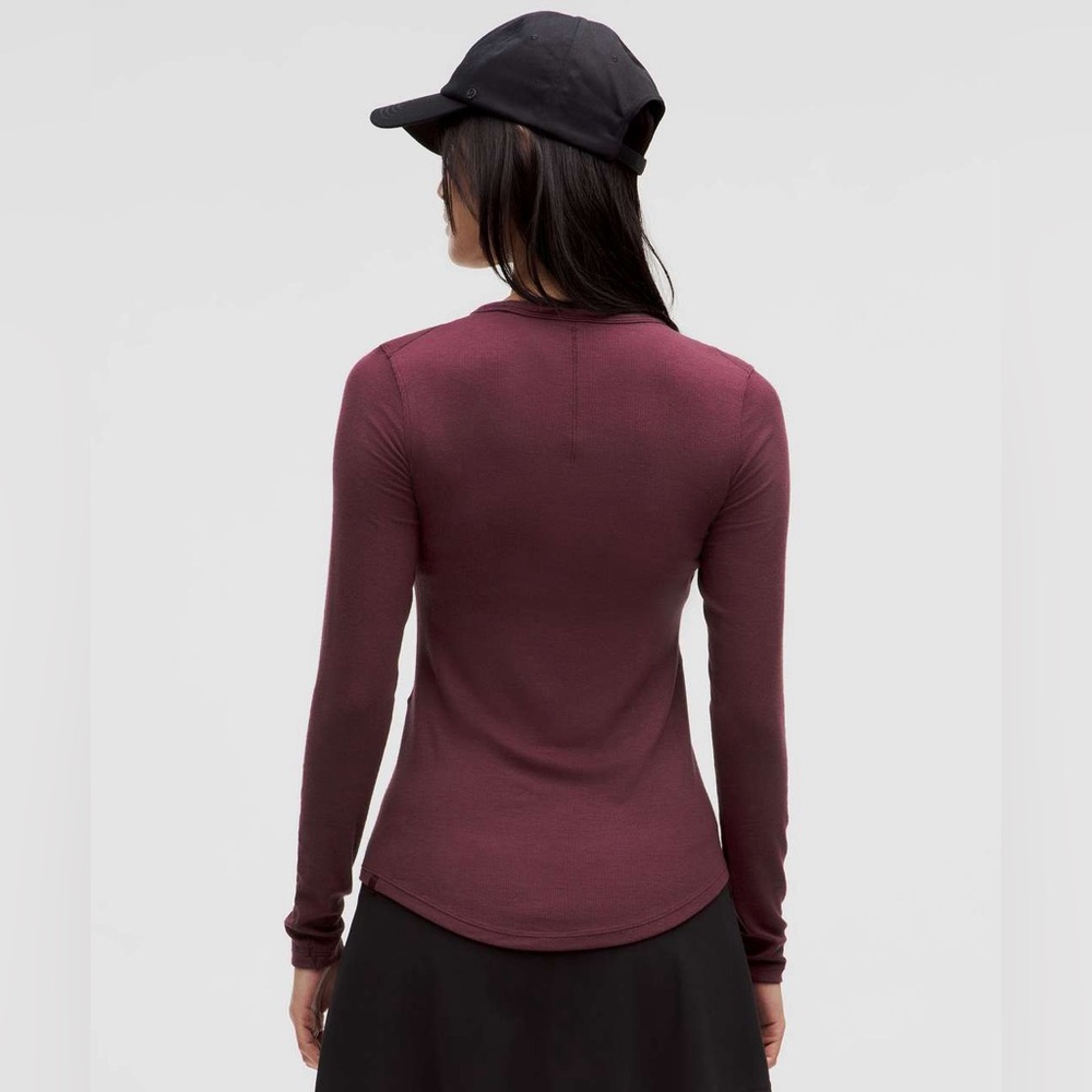 Lululemon Hold Tight Long-Sleeve Shirt Garnet - Picture 2 of 5